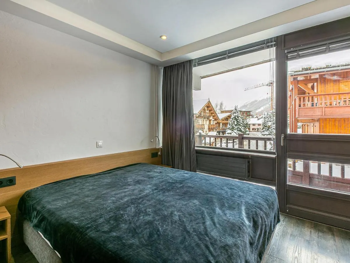 Appartement Elegant Et Renove, Idealement Situe Sur Le Front De Neige A Val D'Isere, Proche Du Village - Fr-1-694-262 0*, Val-d'Isere France